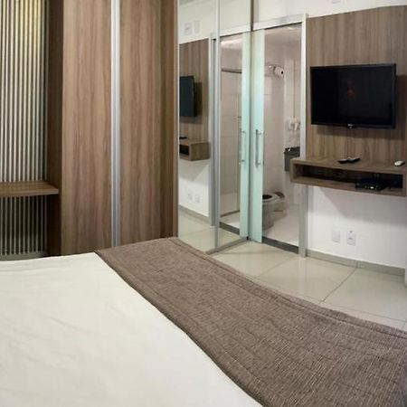 Flat Bristol Hotel, Muito Confortavel Goiânia Eksteriør bilde